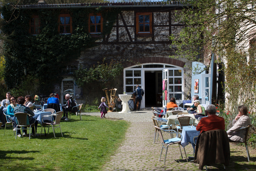 Cafe_aussen_fruehjahr