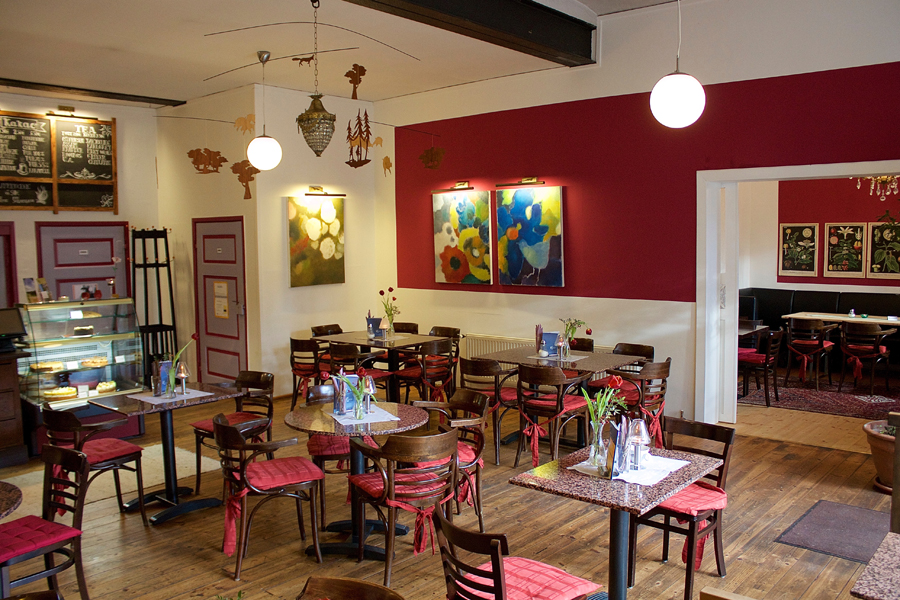 Cafe_innen_salon