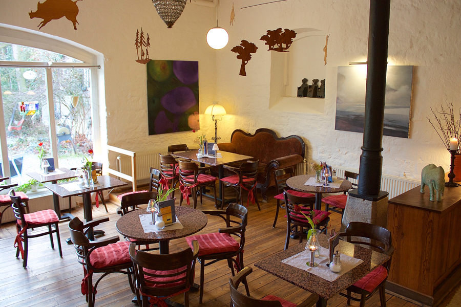 Cafe_innen_sofa