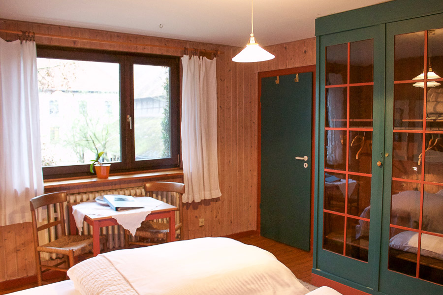 Eckzimmer OG 4, Bild 3