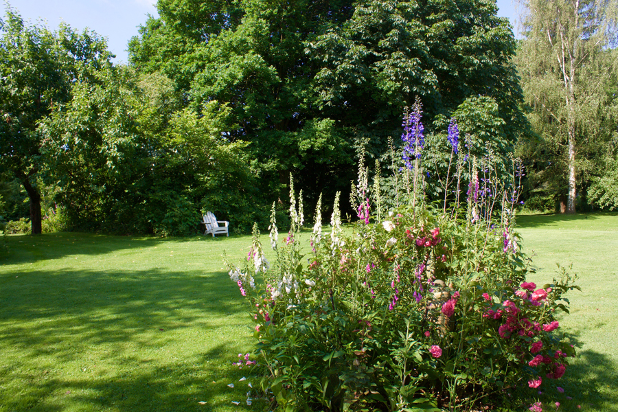 kh_garten_wiese_stuhl